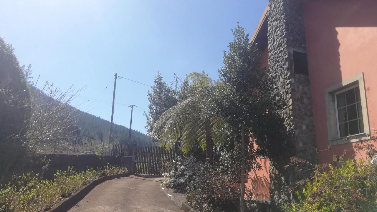 Chalet Pico Das Pedras Santana  Exterior photo
